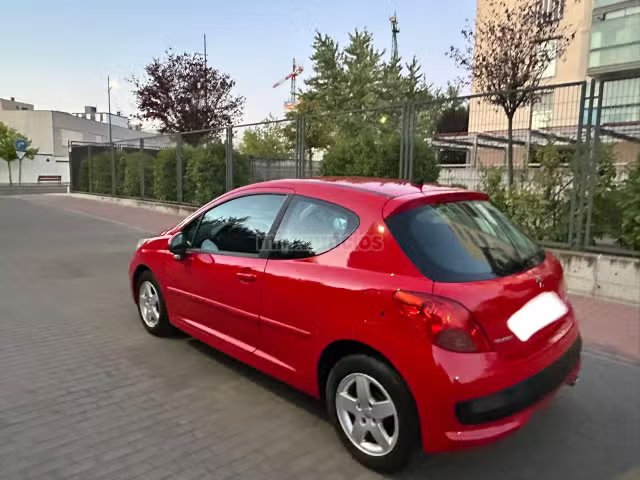Peugeot 207