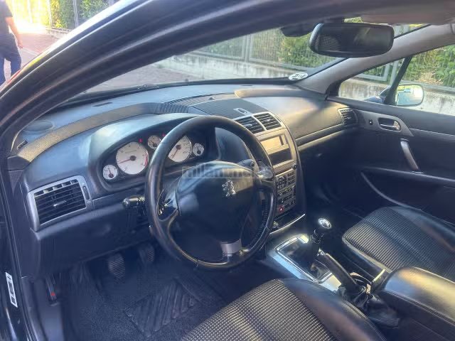 Peugeot 407