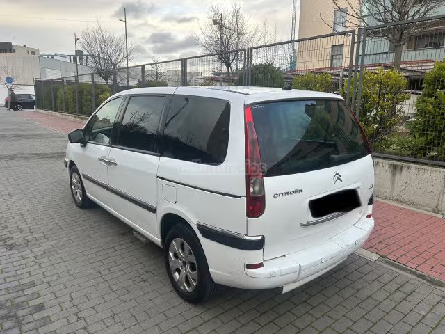 Citroën C8