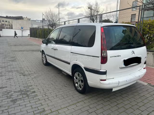 Citroën C8