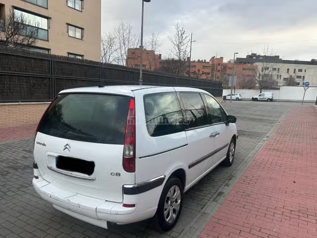 Citroën C8