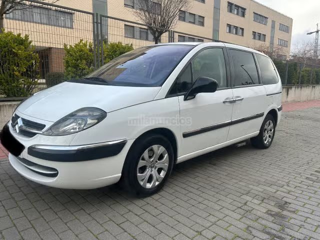 Citroën C8