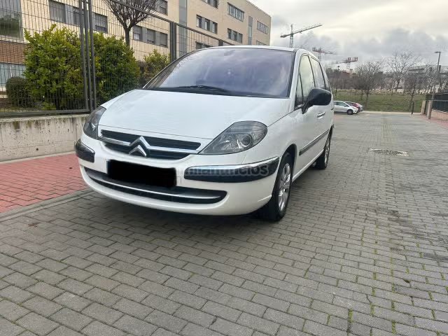 Citroën C8