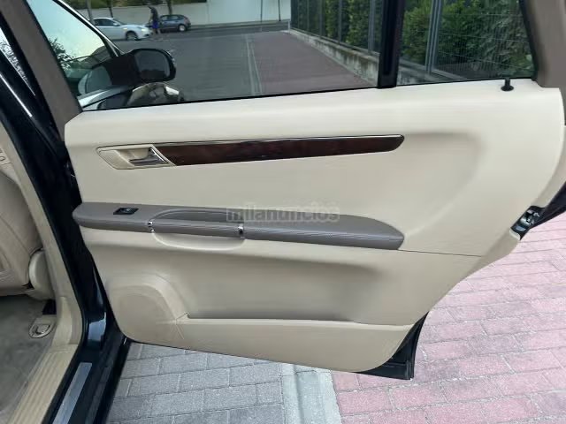 Mercedes-Benz Clase R