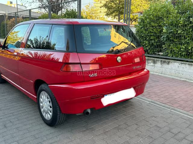 Alfa Romeo 145
