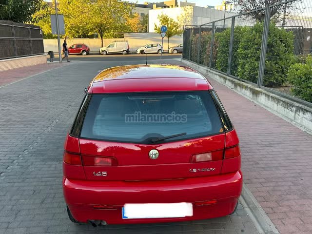 Alfa Romeo 145