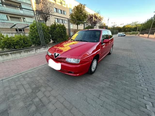Alfa Romeo 145