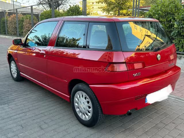 Alfa Romeo 145