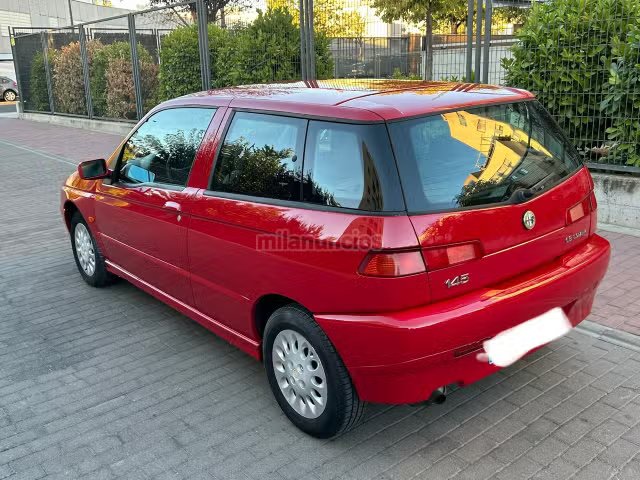 Alfa Romeo 145