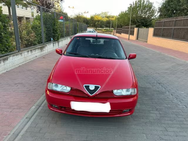 Alfa Romeo 145