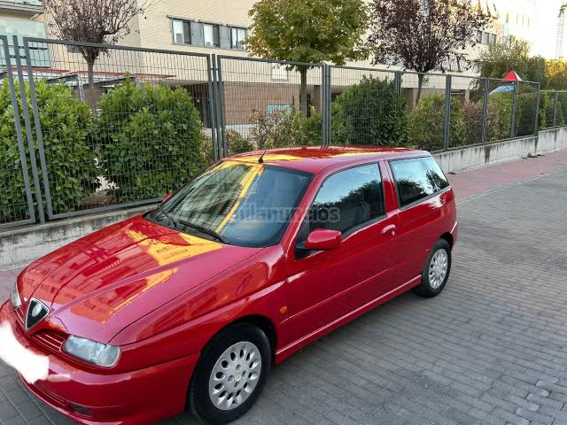 Alfa Romeo 145