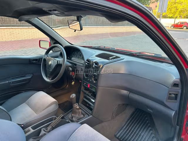 Alfa Romeo 145