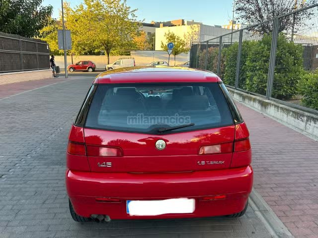 Alfa Romeo 145