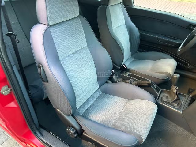 Alfa Romeo 145